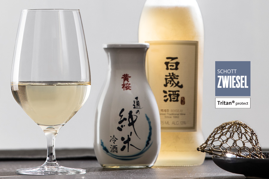 basic bar selection designed by charles schumann for schott zwiesel available from houseware.ie in ireland - serving Sake